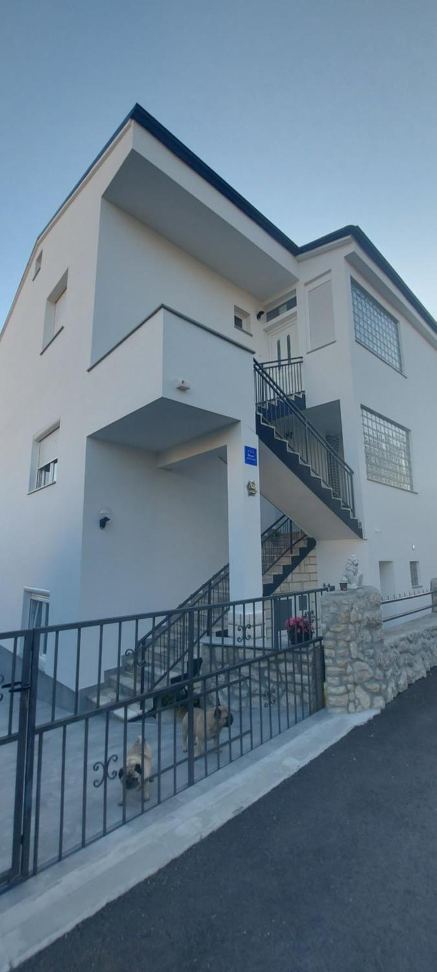 Apartments Ema Crikvenica Exterior foto