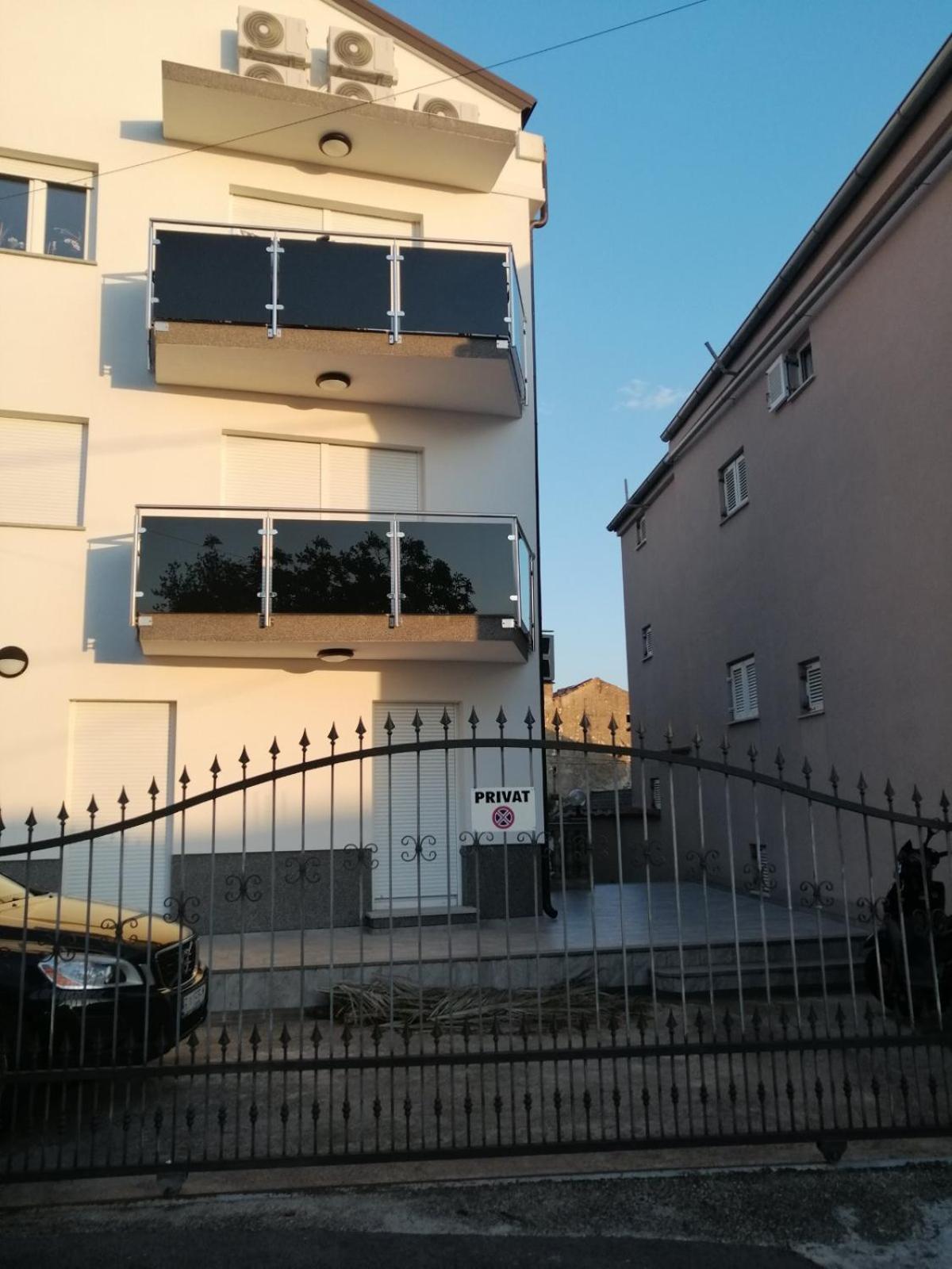 Apartments Ema Crikvenica Exterior foto